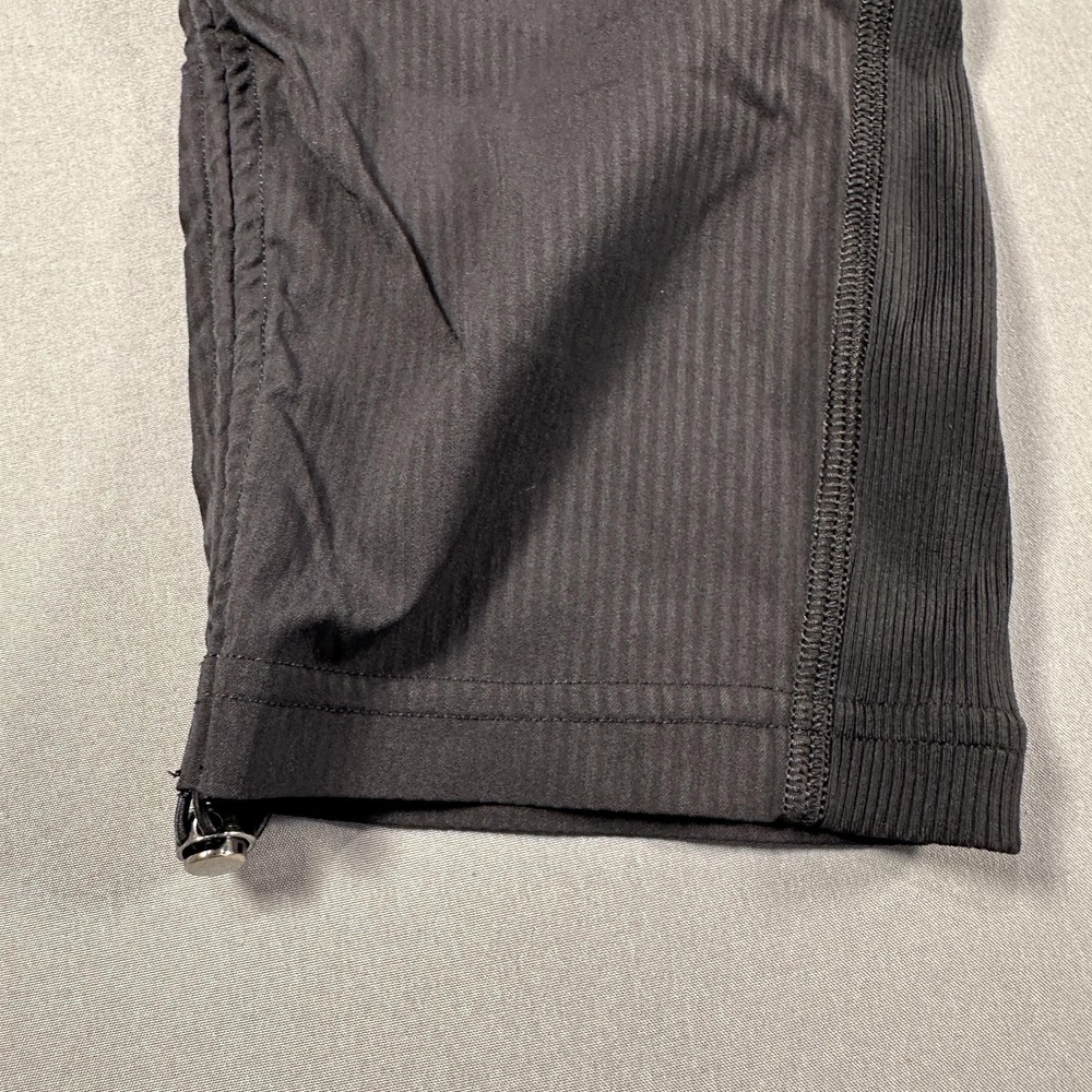 Lululemon Track Pants Womens 2 Black High Rise Lightweight Zip Hem Athletic Gym - Picture 4 of 9